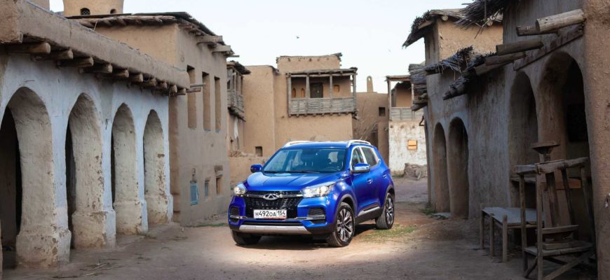 Когда дешевизна не решает: Почему Chery Tiggo 4 хуже Hyundai Creta – блогер